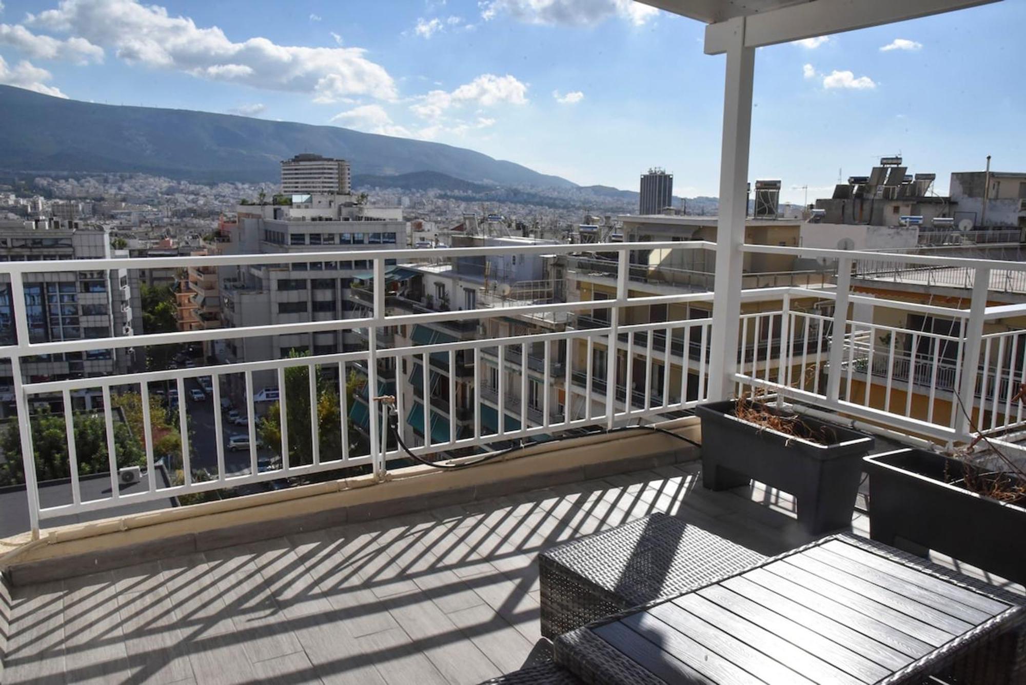 Tiny Rooftop Apartment Athens